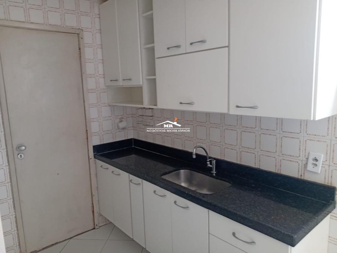 Apartamento à venda com 2 quartos, 60m² - Foto 11