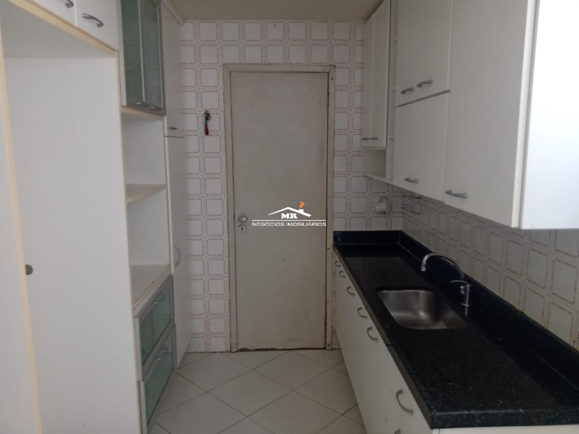 Apartamento à venda com 2 quartos, 60m² - Foto 10