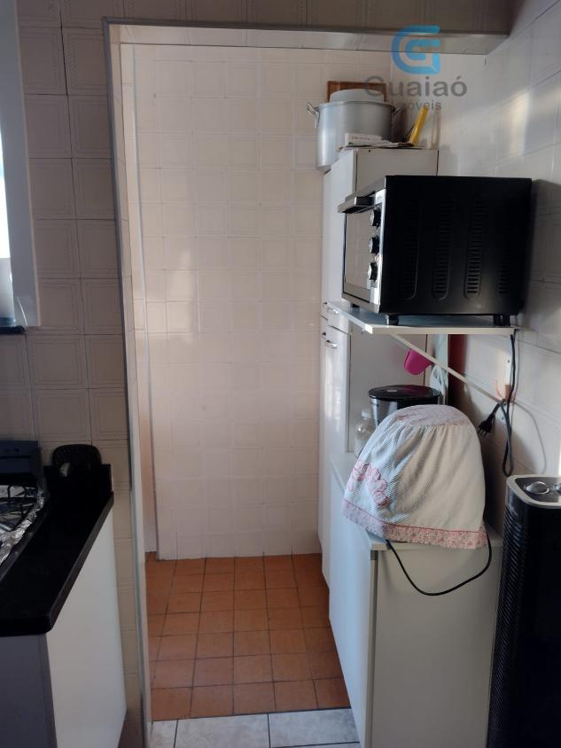 Apartamento à venda com 2 quartos, 80m² - Foto 9