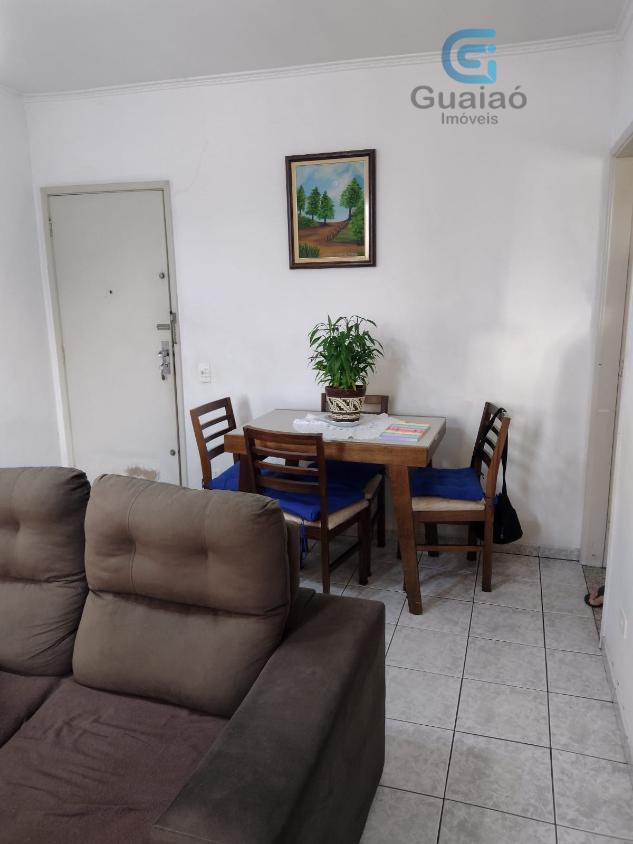 Apartamento à venda com 2 quartos, 80m² - Foto 3