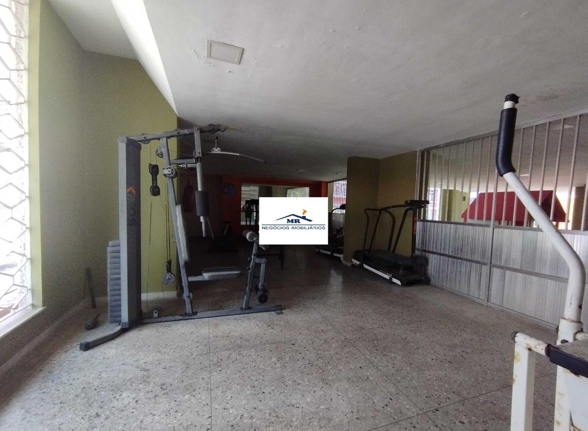 Apartamento à venda com 3 quartos, 110m² - Foto 17