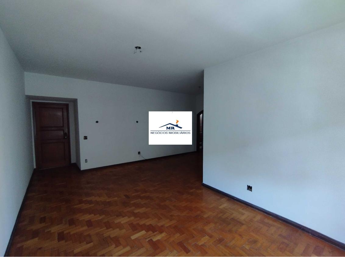 Apartamento à venda com 3 quartos, 110m² - Foto 4