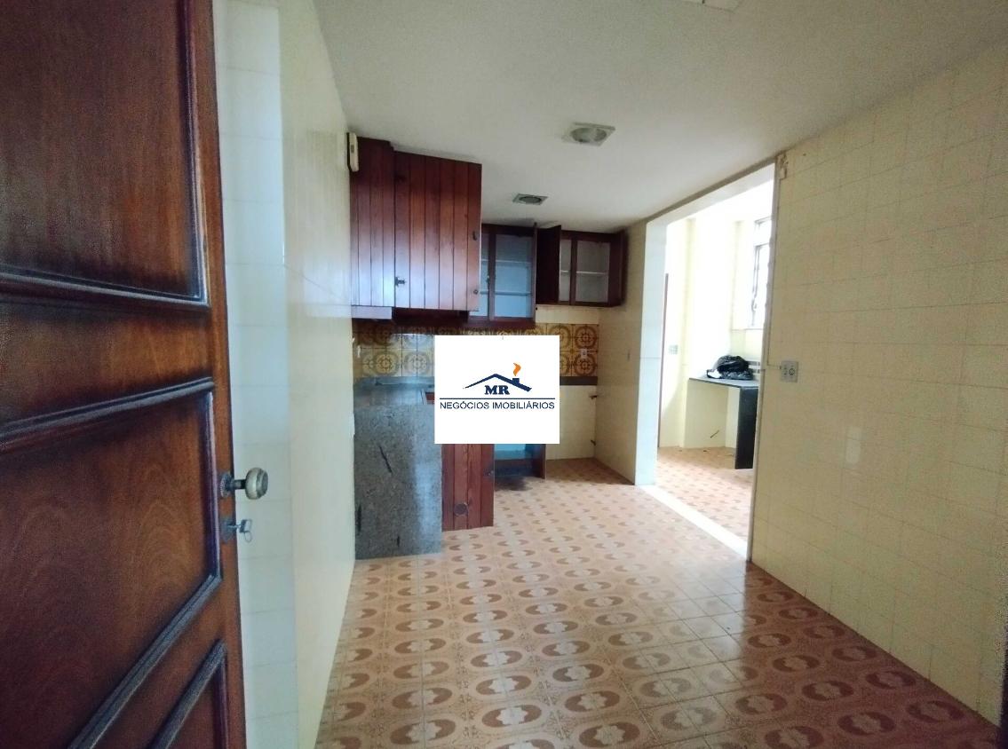 Apartamento à venda com 3 quartos, 110m² - Foto 10