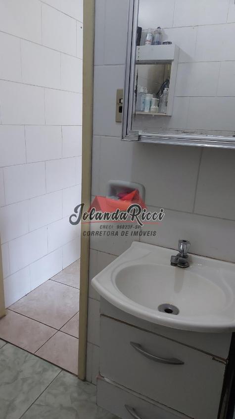 Casa, 2 quartos, 250 m² - Foto 13