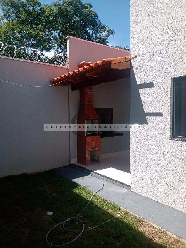 Casa à venda com 3 quartos, 110m² - Foto 11