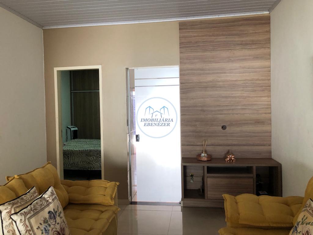 Casa à venda com 2 quartos, 150m² - Foto 3