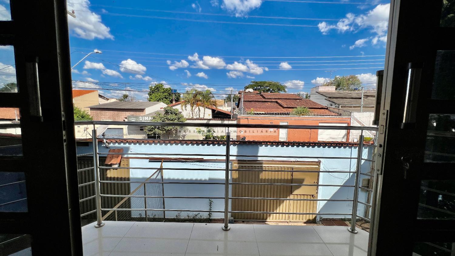 Sobrado à venda com 6 quartos, 219m² - Foto 24