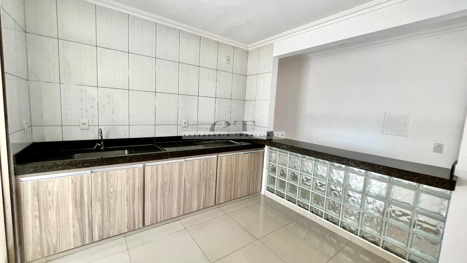 Sobrado à venda com 6 quartos, 219m² - Foto 30