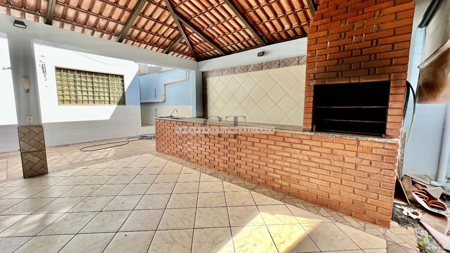 Sobrado à venda com 6 quartos, 219m² - Foto 19