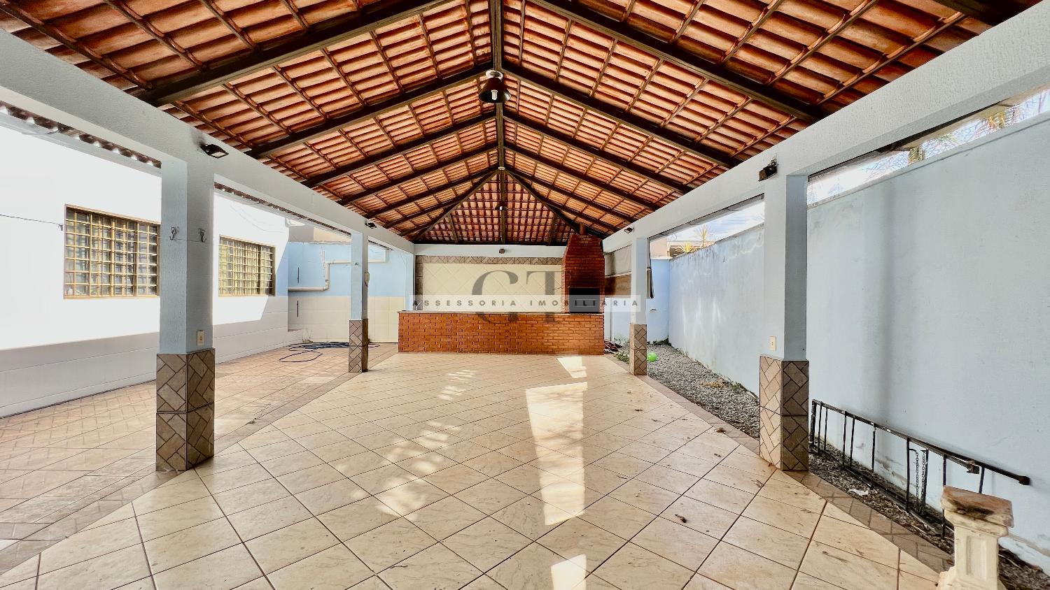 Sobrado à venda com 6 quartos, 219m² - Foto 18