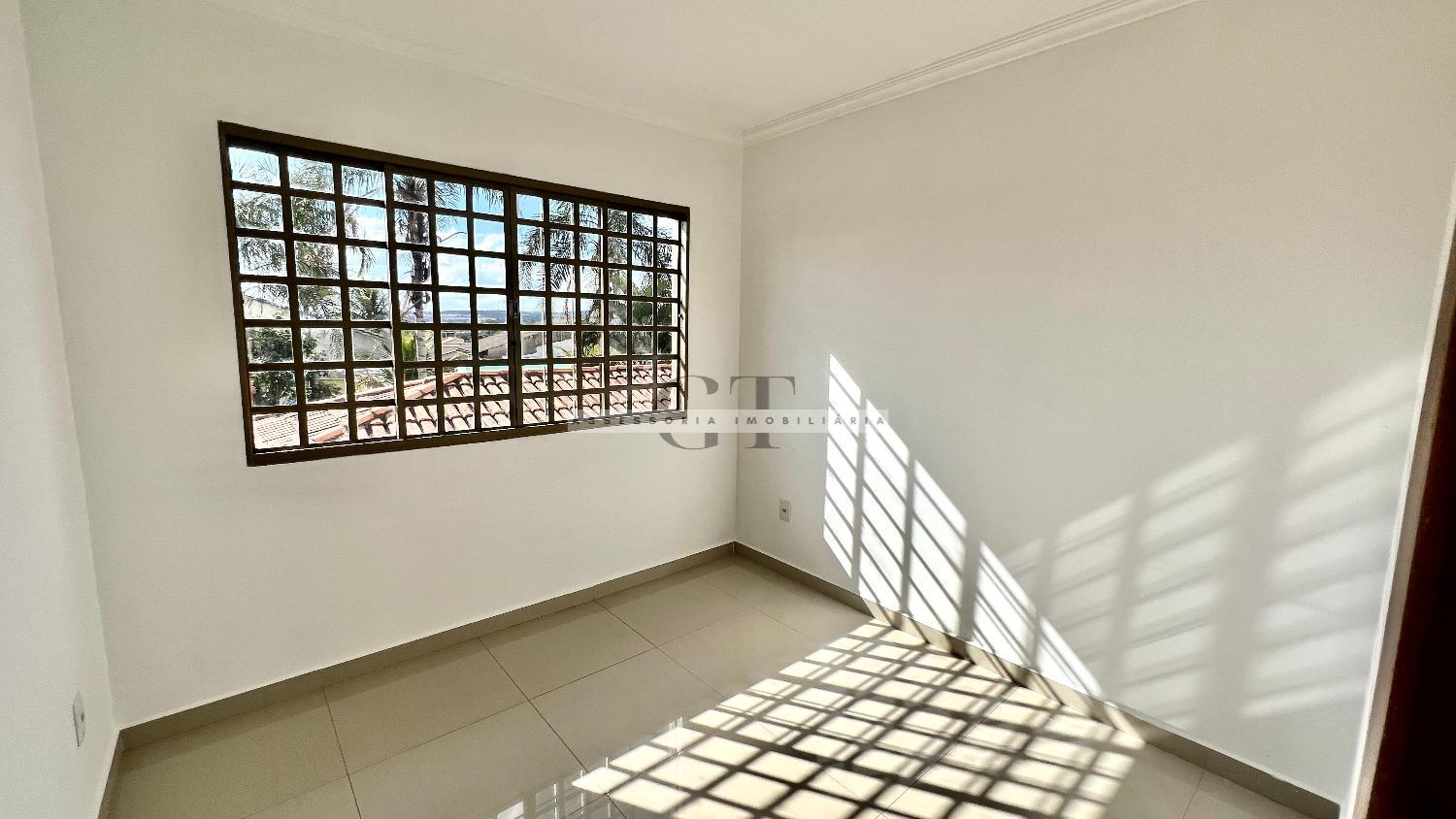 Sobrado à venda com 6 quartos, 219m² - Foto 29