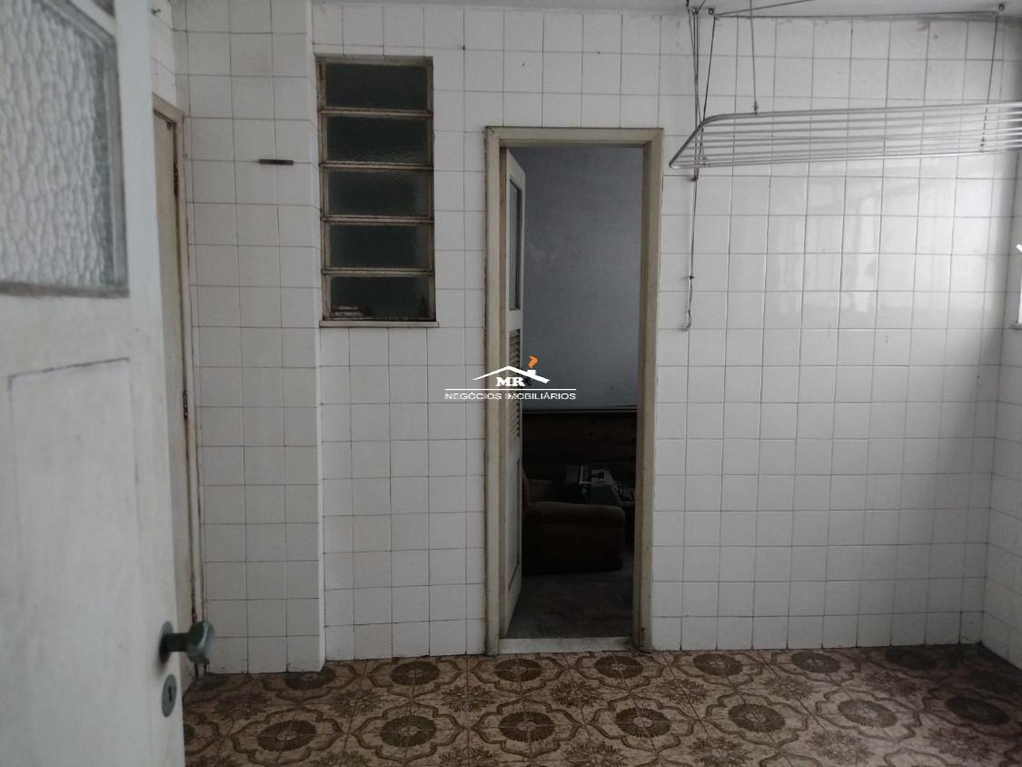 Apartamento à venda com 3 quartos, 167m² - Foto 17