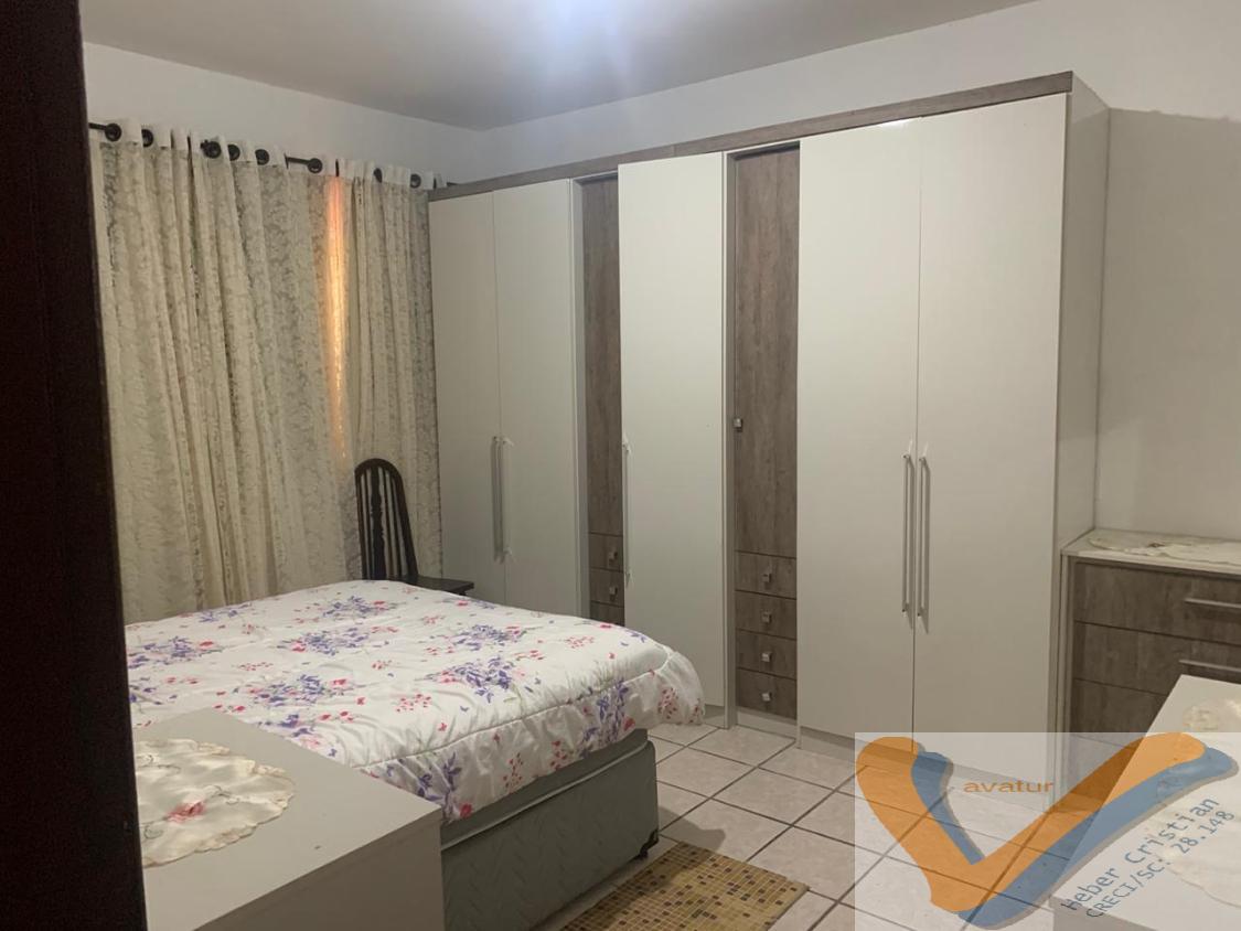 Casa à venda com 4 quartos, 240m² - Foto 7