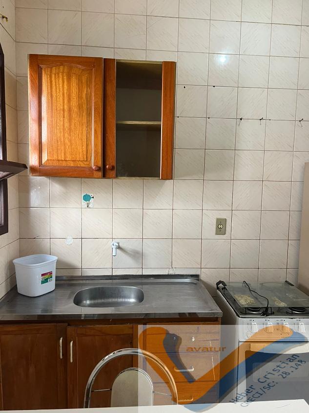 Casa à venda com 4 quartos, 240m² - Foto 27