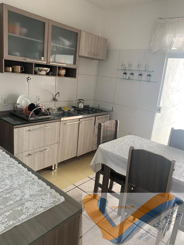 Casa à venda com 4 quartos, 240m² - Foto 14