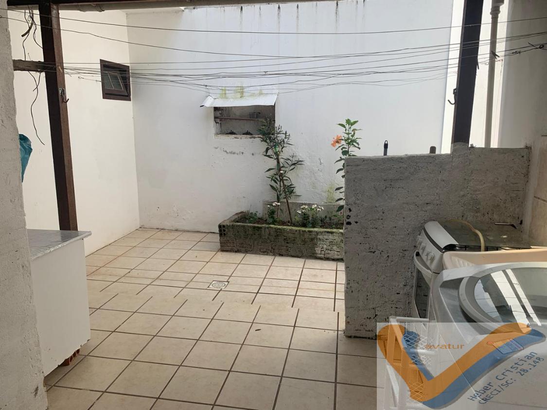 Casa à venda com 4 quartos, 240m² - Foto 10