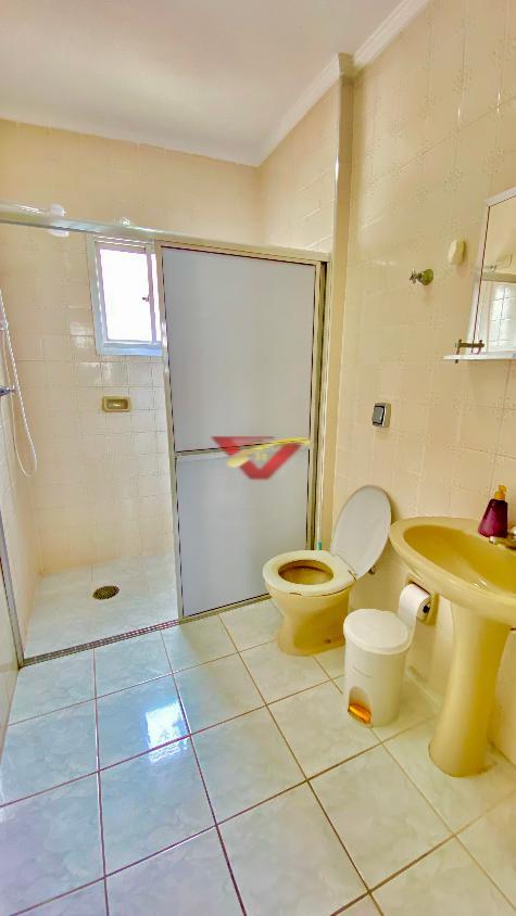 Apartamento à venda com 2 quartos, 80m² - Foto 11