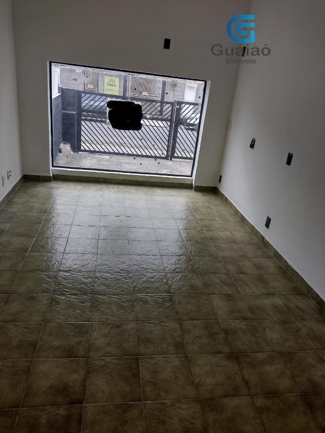 Casa à venda com 4 quartos, 300m² - Foto 2