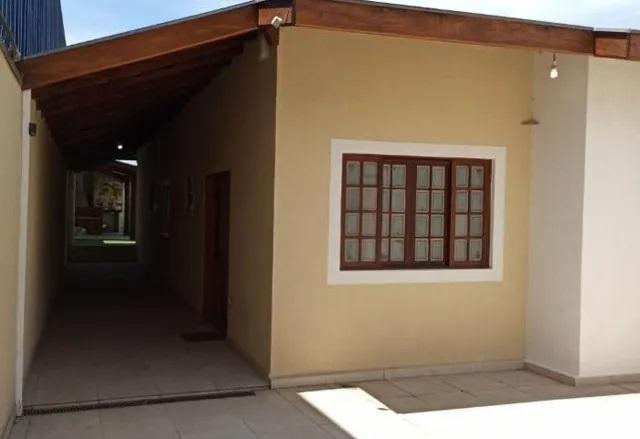 Casa à venda com 3 quartos, 200m² - Foto 3