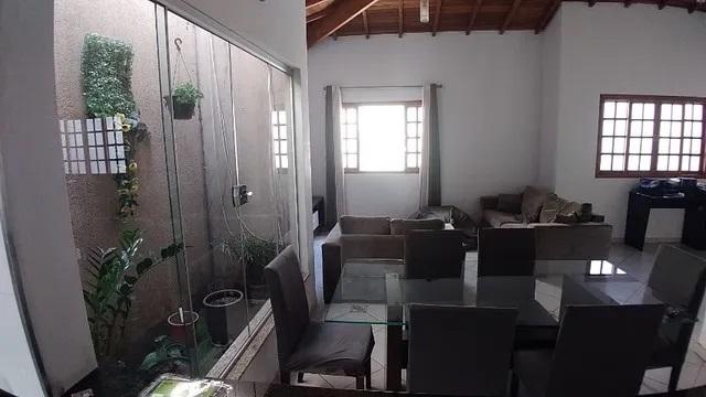 Casa à venda com 3 quartos, 200m² - Foto 14