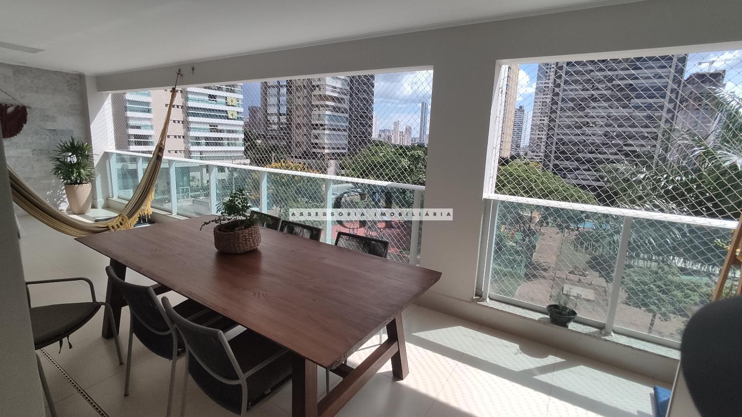 Apartamento à venda com 3 quartos, 149m² - Foto 1