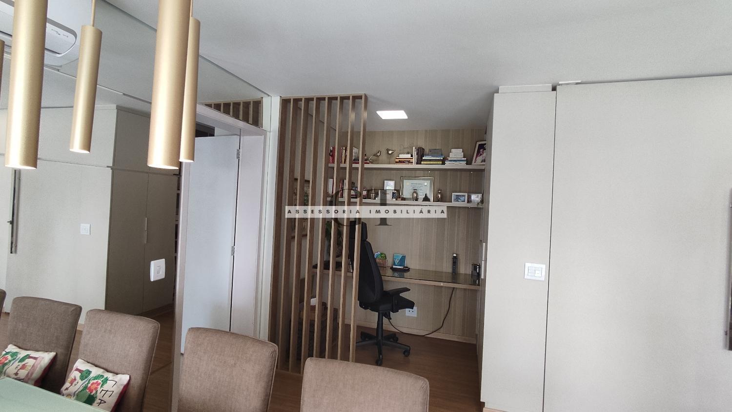 Apartamento à venda com 3 quartos, 149m² - Foto 13