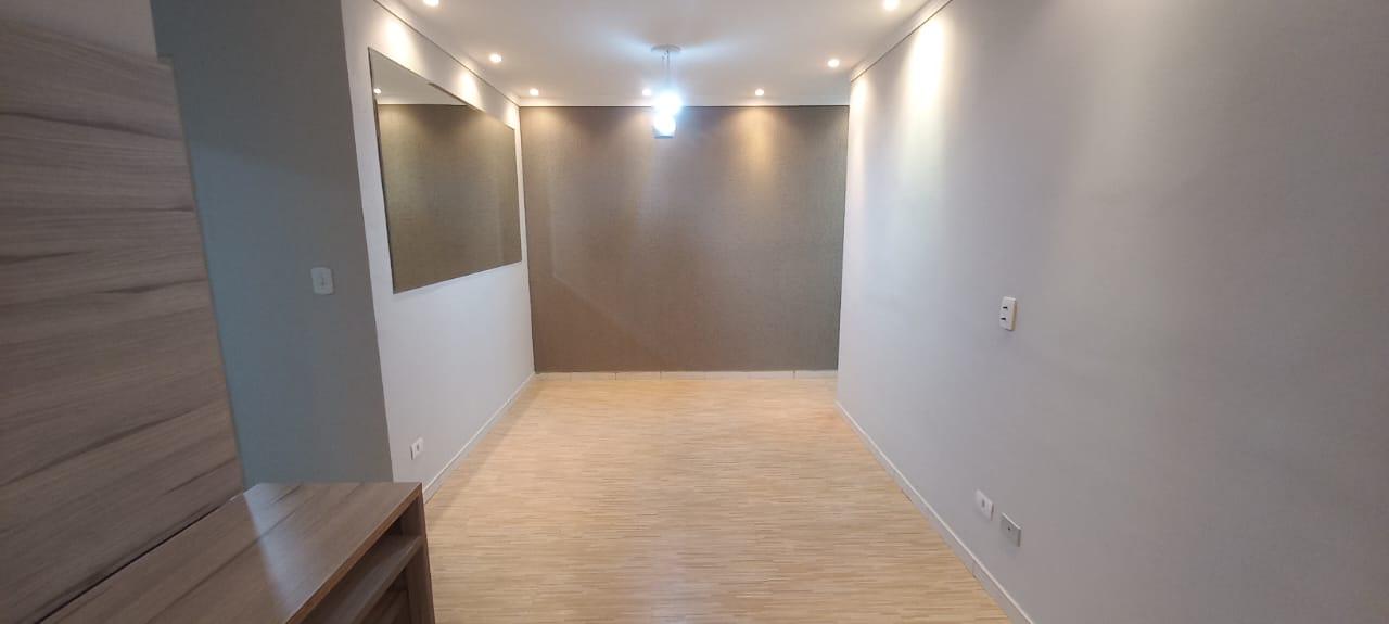 Apartamento à venda com 2 quartos, 55m² - Foto 3