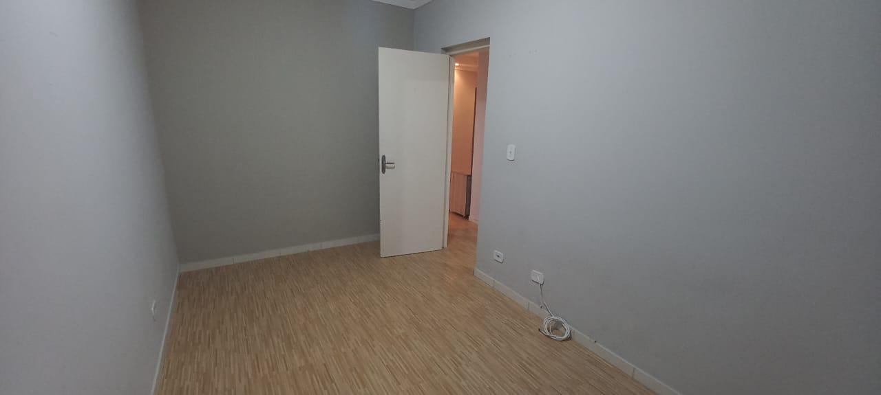 Apartamento à venda com 2 quartos, 55m² - Foto 12