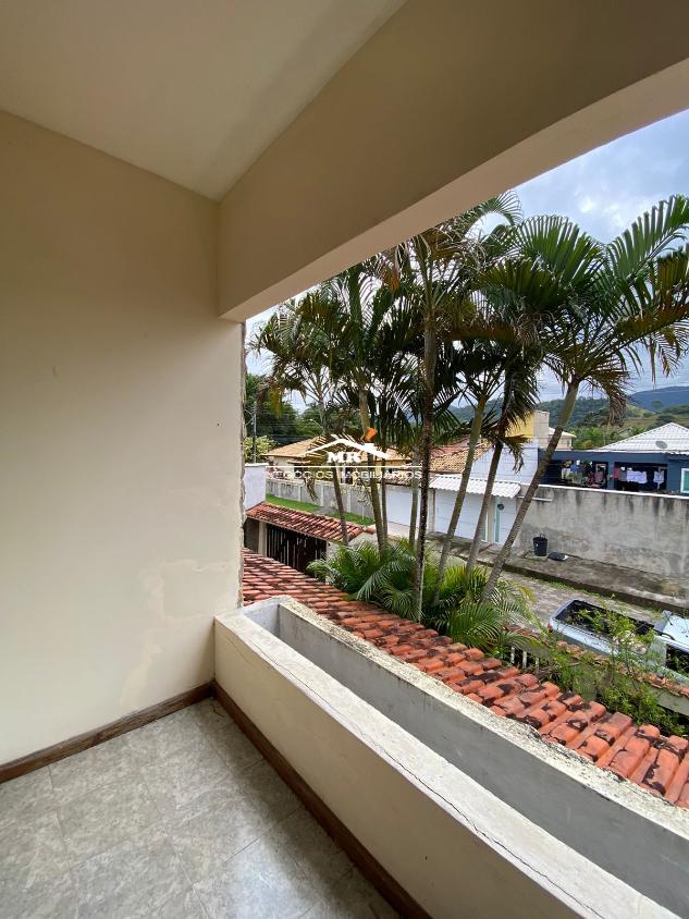 Casa de Condomínio à venda com 4 quartos, 400m² - Foto 9