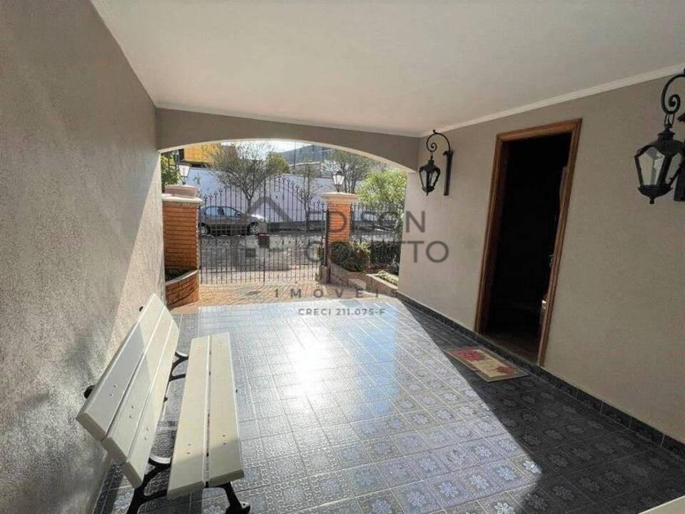 Casa à venda com 3 quartos, 191m² - Foto 4