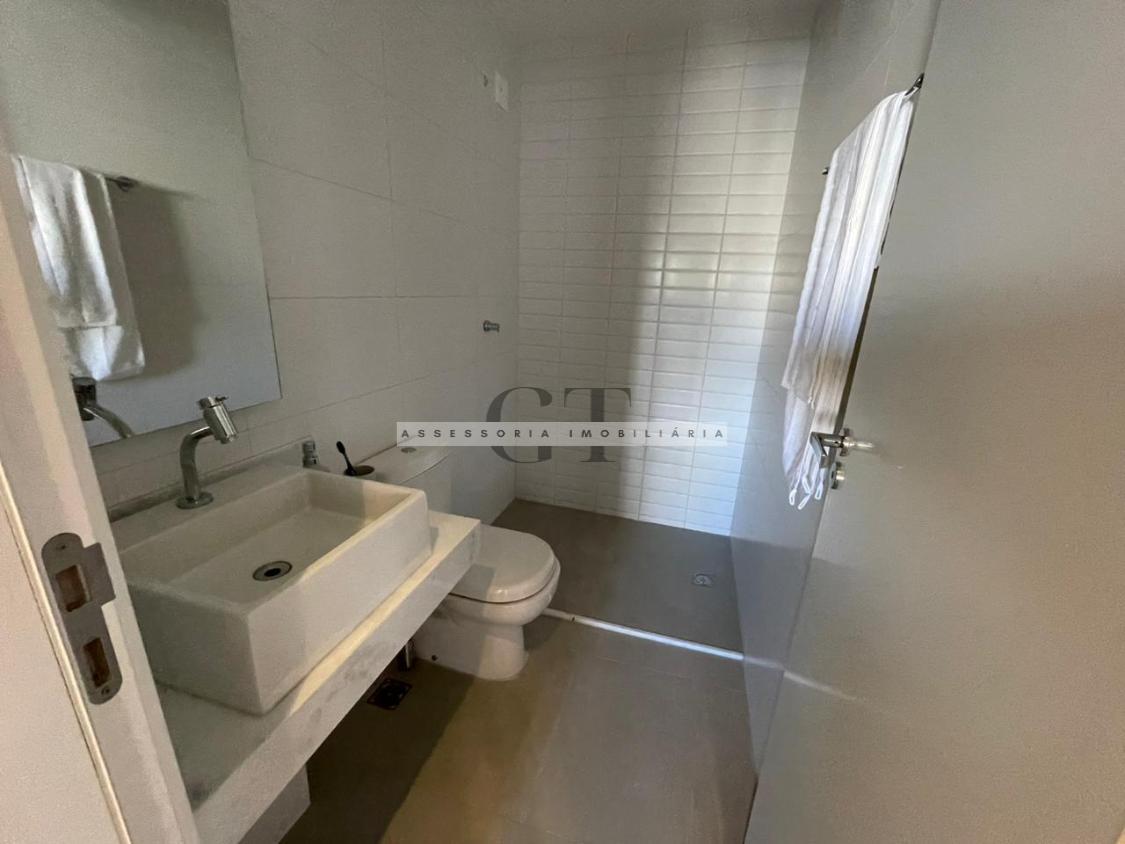 Apartamento à venda com 1 quarto, 43m² - Foto 2