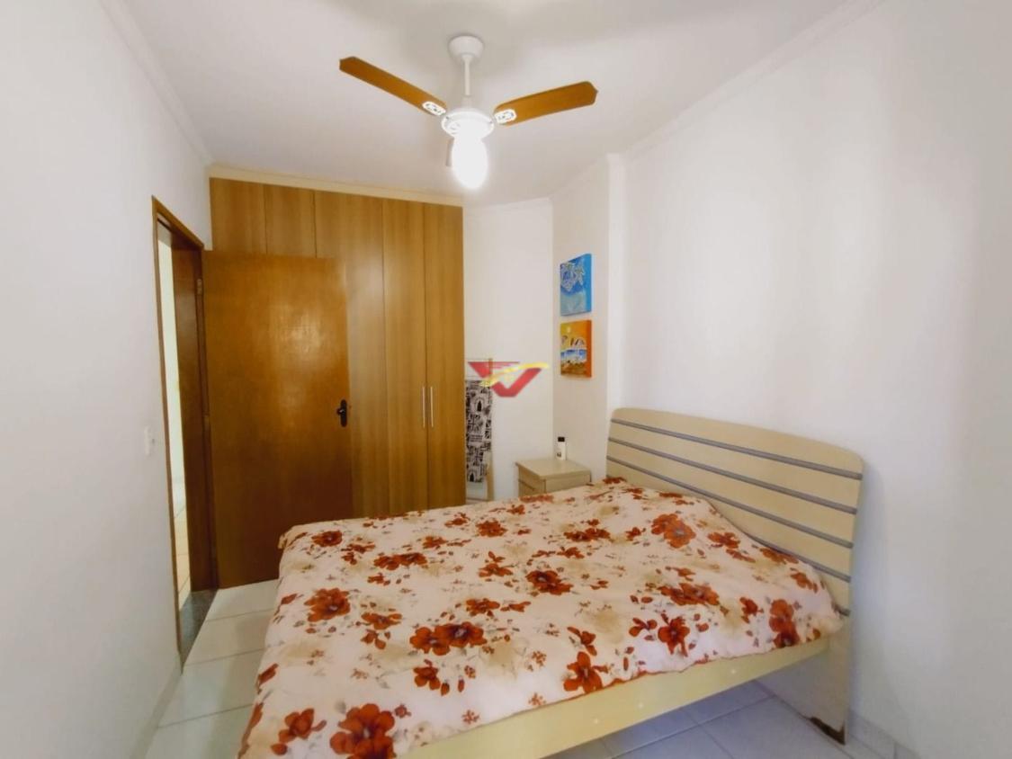 Apartamento à venda com 3 quartos, 137m² - Foto 17