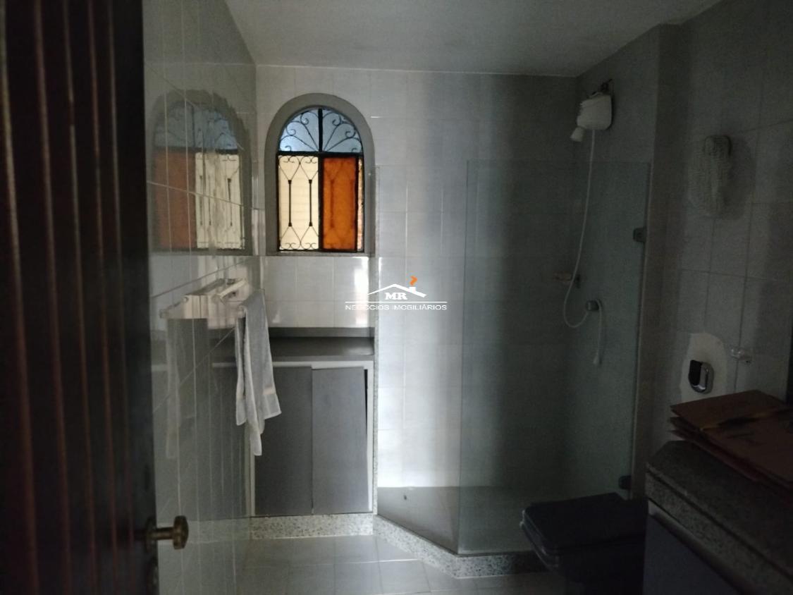 Apartamento à venda com 3 quartos, 158m² - Foto 8