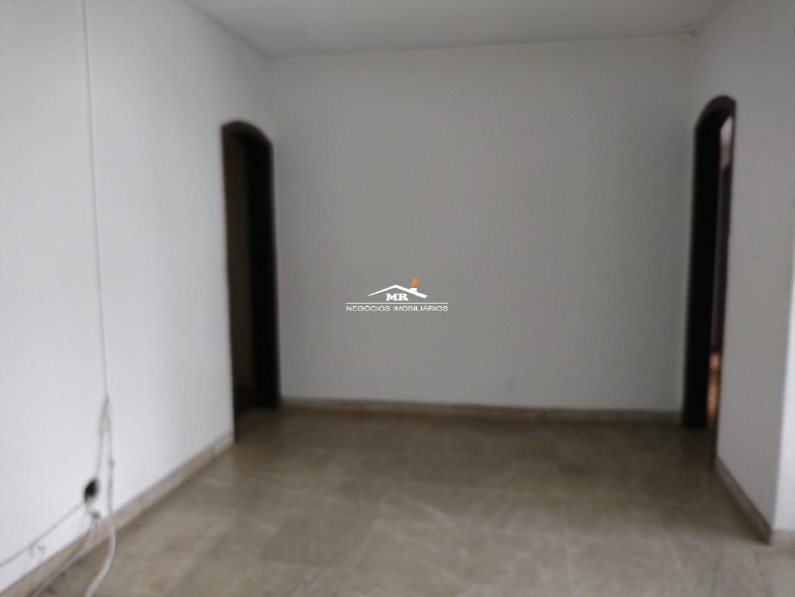 Apartamento à venda com 3 quartos, 158m² - Foto 6