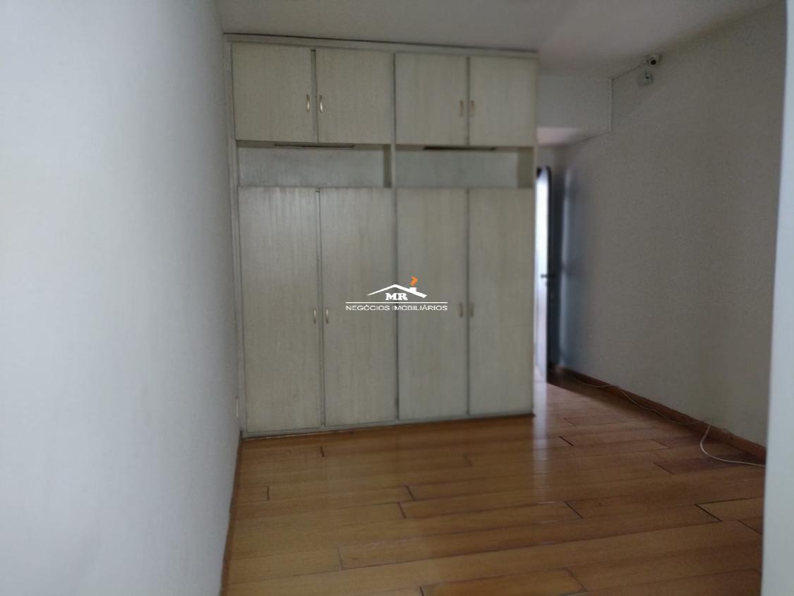 Apartamento à venda com 3 quartos, 158m² - Foto 18