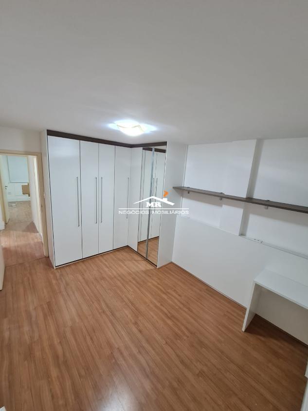 Apartamento à venda com 2 quartos, 102m² - Foto 2