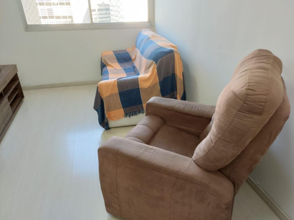 Apartamento para alugar com 1 quarto, 40m² - Foto 2