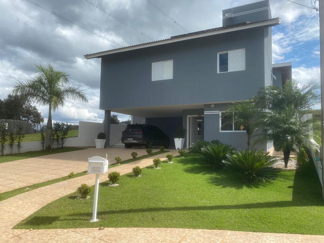 Casa de Condomínio à venda com 3 quartos, 186m² - Foto 1