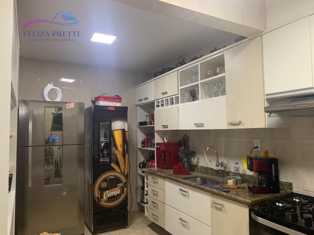 Apartamento à venda com 3 quartos, 130m² - Foto 4