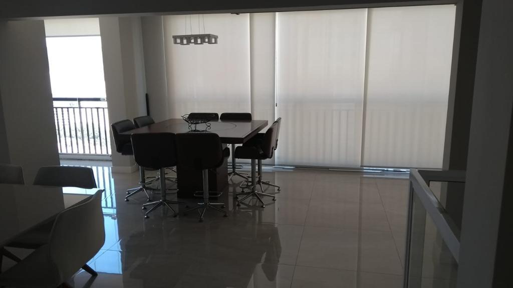 Apartamento à venda com 3 quartos, 264m² - Foto 3