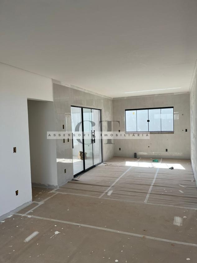 Casa à venda com 3 quartos, 200m² - Foto 10