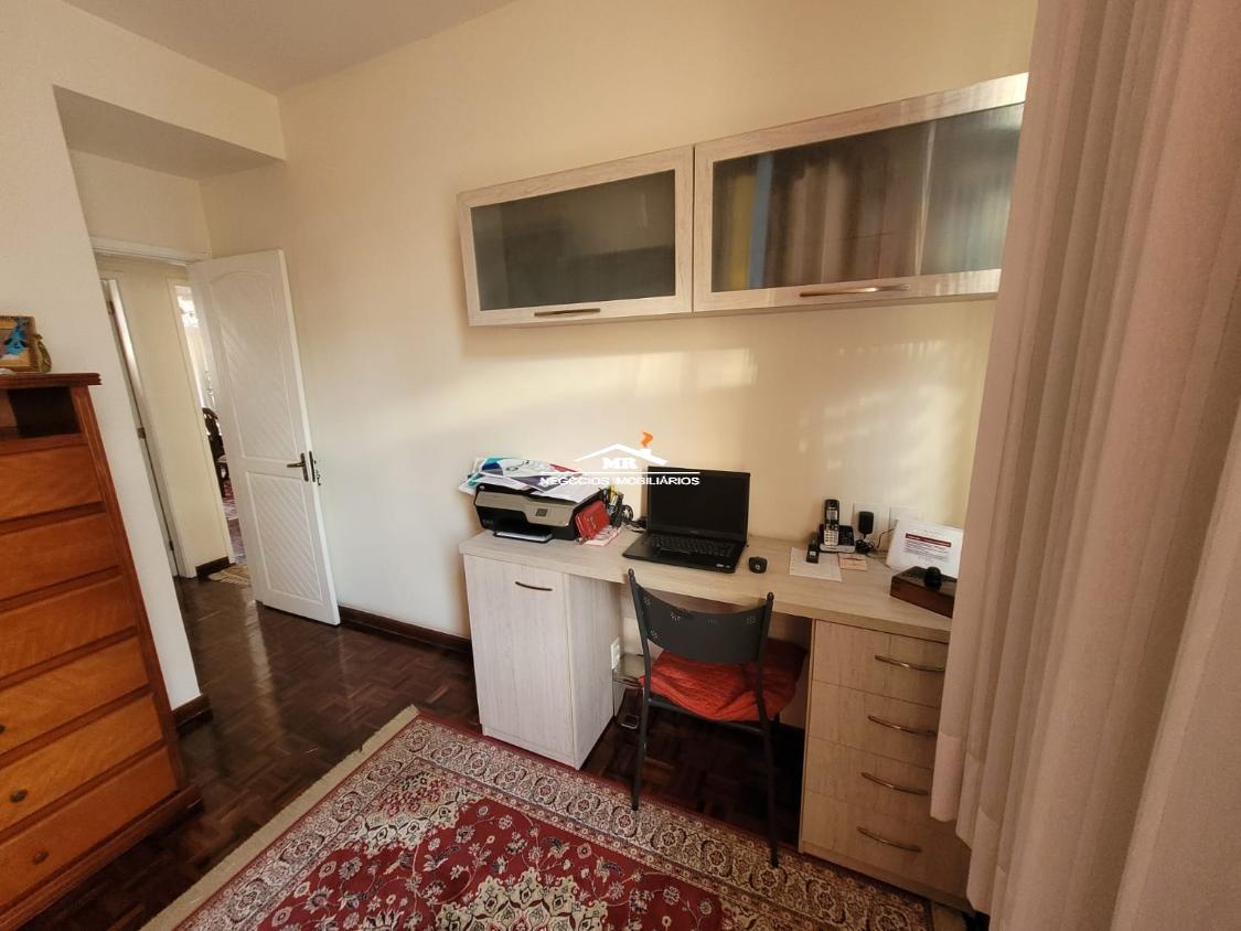 Apartamento à venda com 3 quartos, 140m² - Foto 23