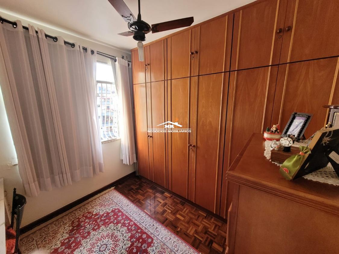 Apartamento à venda com 3 quartos, 140m² - Foto 21