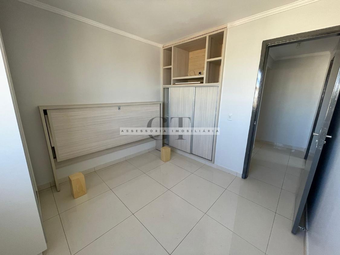 Apartamento à venda com 2 quartos, 60m² - Foto 3