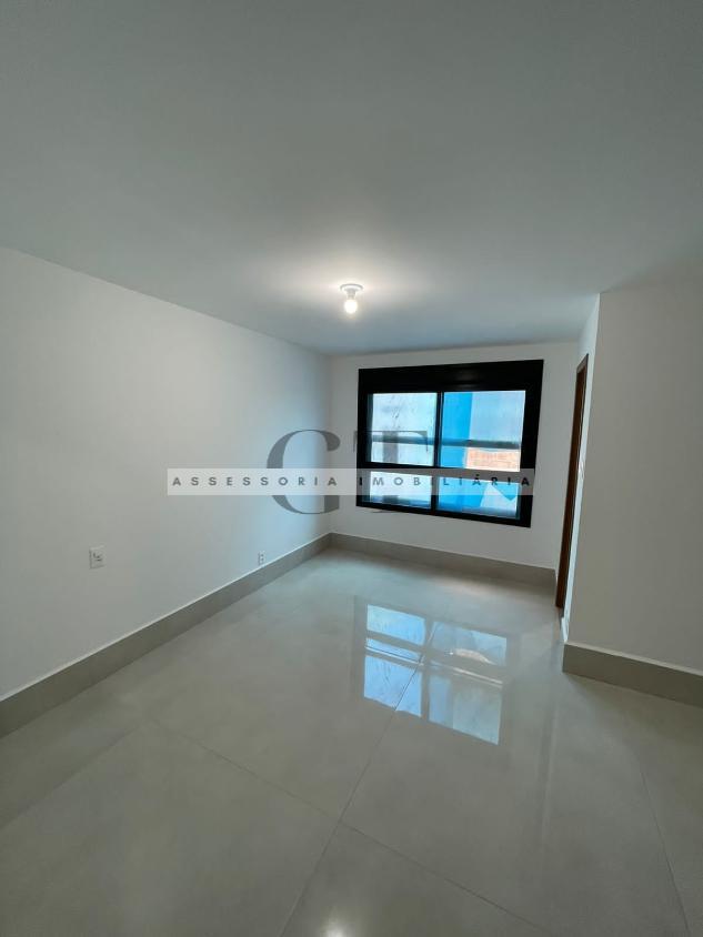 Apartamento à venda com 4 quartos, 221m² - Foto 9