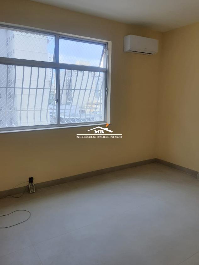 Apartamento à venda com 3 quartos, 140m² - Foto 6