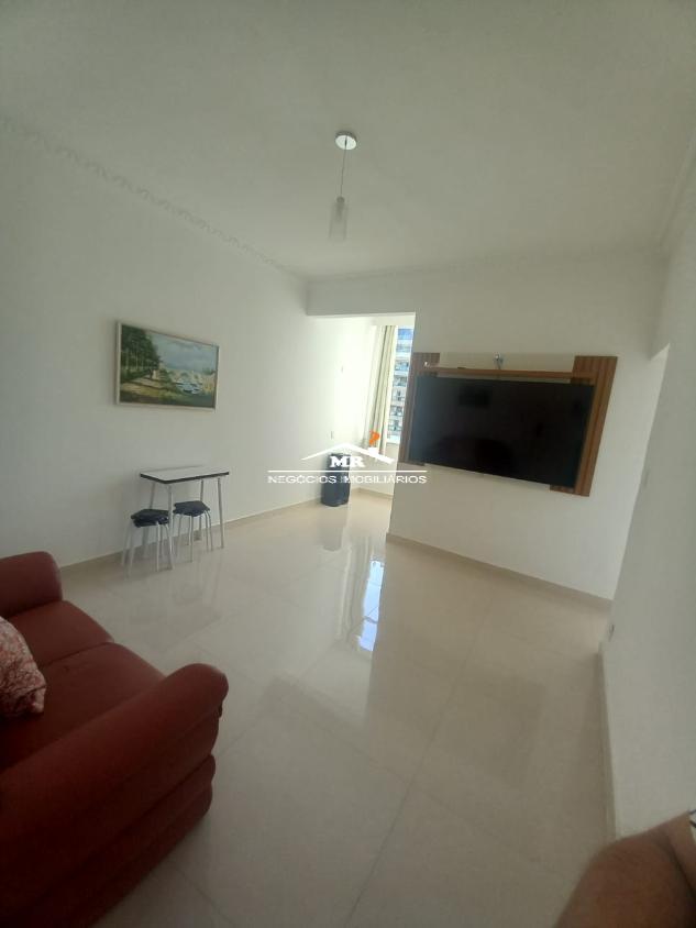 Apartamento à venda com 2 quartos, 75m² - Foto 2