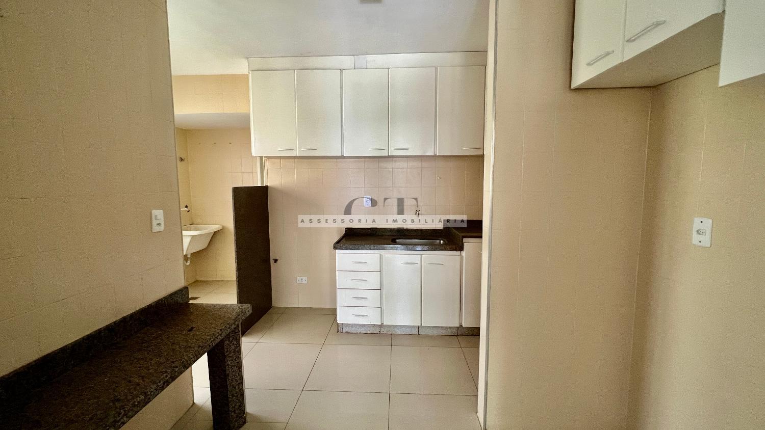 Apartamento à venda com 3 quartos, 105m² - Foto 13