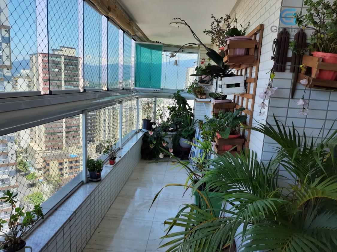 Apartamento à venda com 3 quartos, 170m² - Foto 2