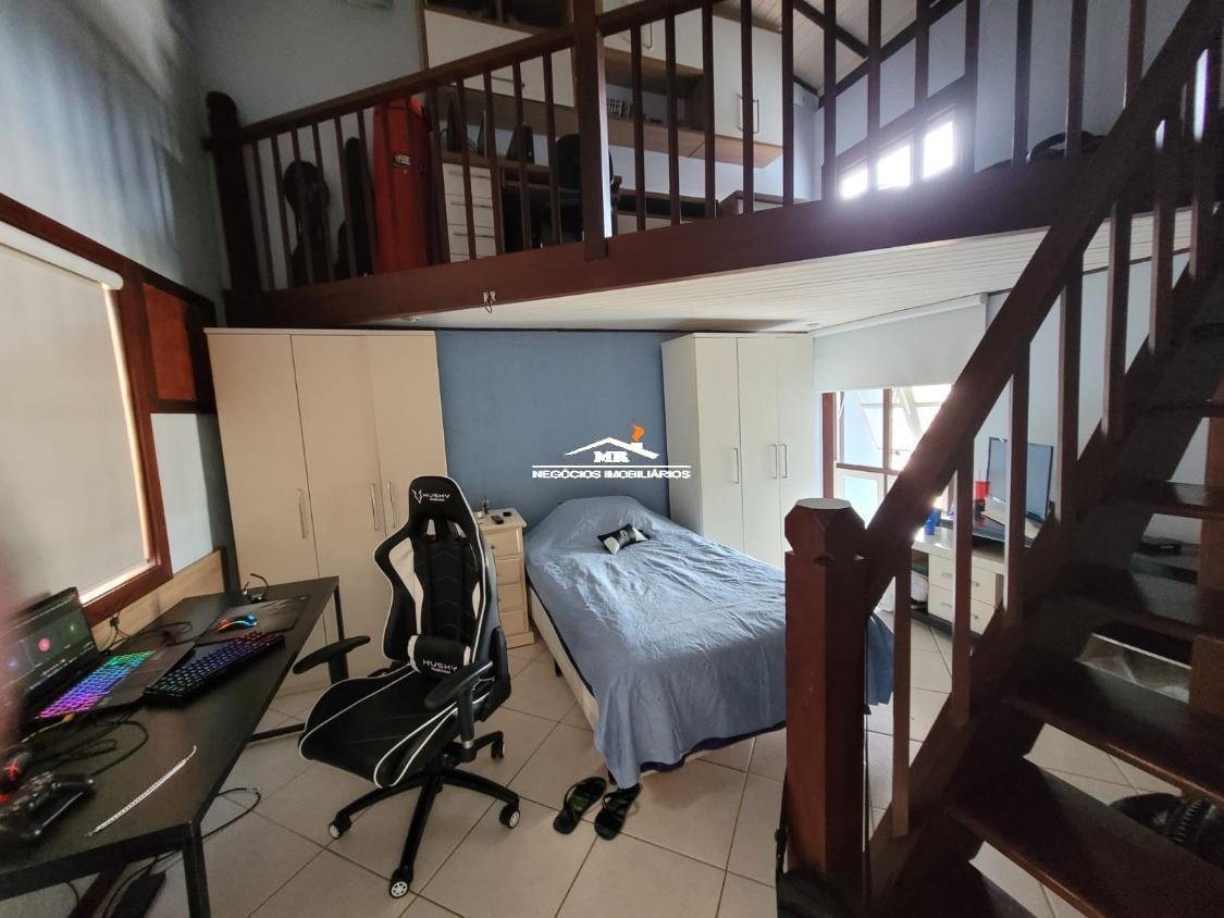 Casa de Condomínio à venda com 5 quartos, 380m² - Foto 28